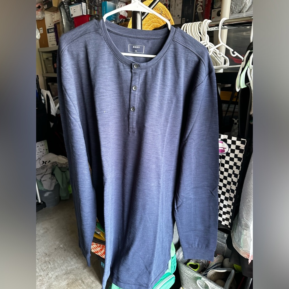 DKNY LONG SLEEVE (XXL)